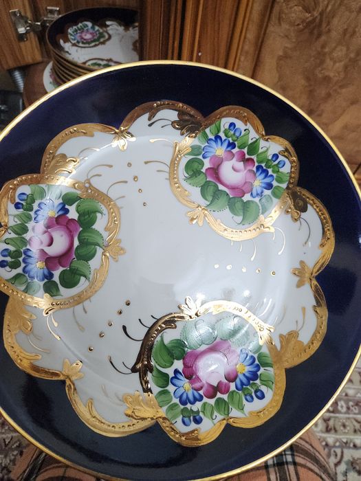 Дворцовая посуда новая.