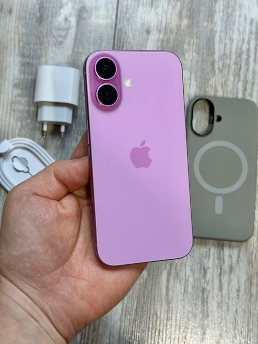 Iphone 16 128 GB Pink Безупречен - 89 % Battery