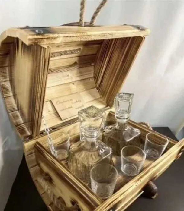 Шикарный подарок на Хаит дорогим и Близким людям. Мини-Бар бочка.Росси