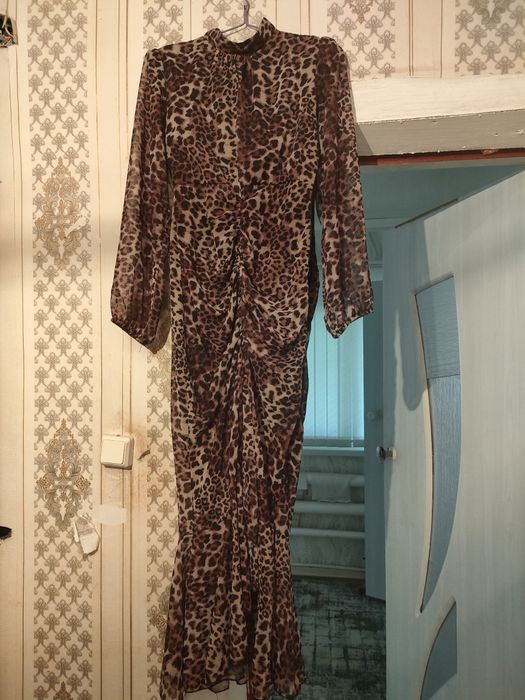 Продам платье хорошим состоянием