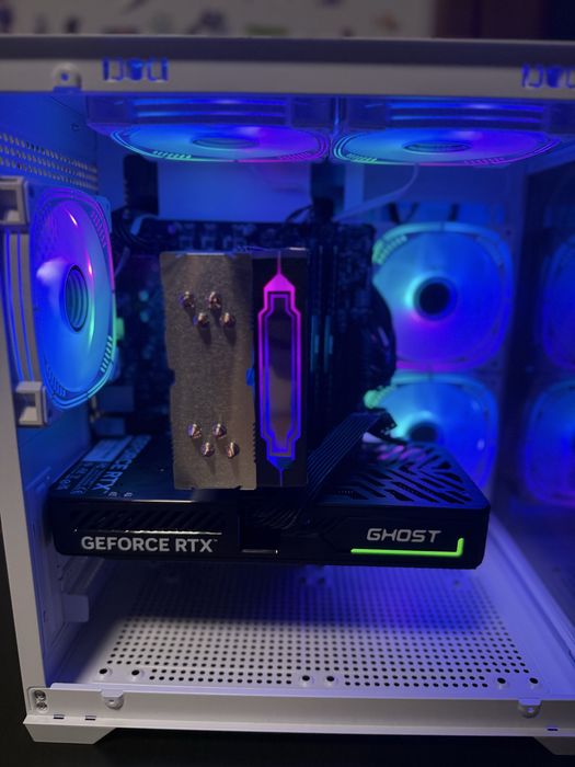 PC Gaming RGB RTX 5060 i5 12400f 32gb