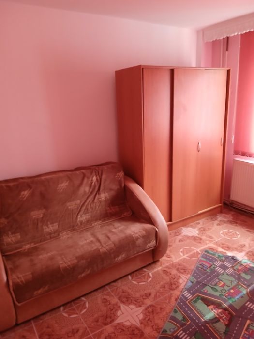 Proprietar închiriez apartament