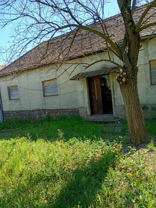 Casa din cărămidă de vanzare in com Almas județul Arad