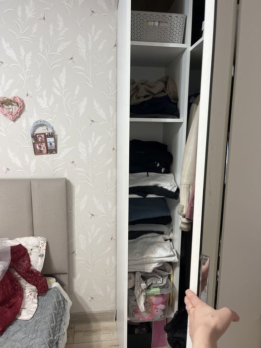 Продам угловой шкаф