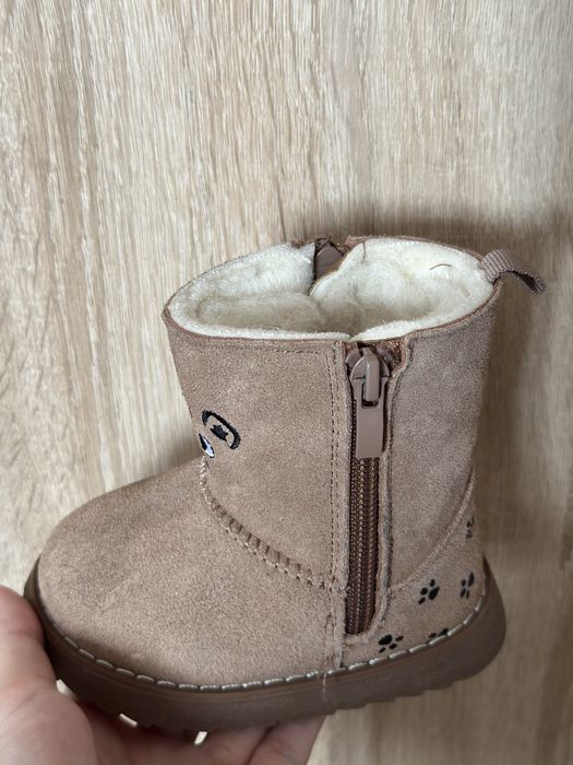 Продам детские угги