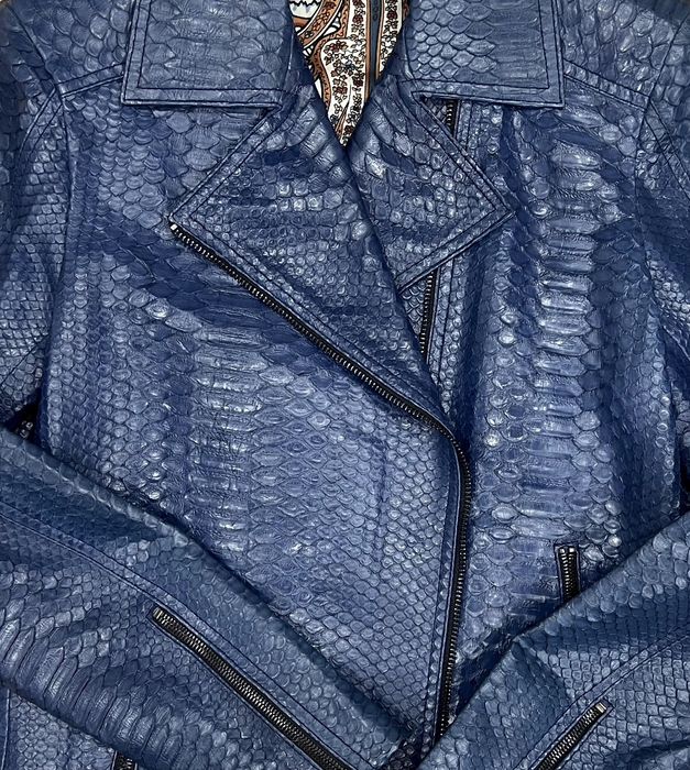 Куртка из натурального питона