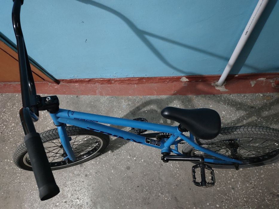 Продаю свой BMX Trinx S900