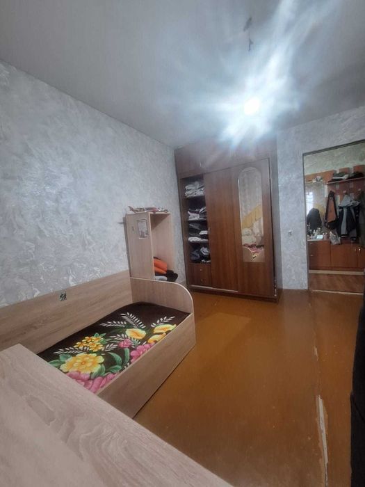 продам 2х ком квартиру