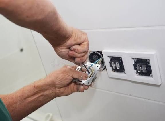 Профессиональный электрик