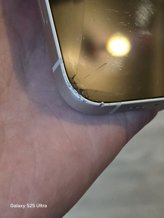 Продам IPhone 13 128 гб