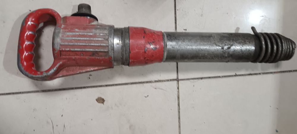 Отбойный молоток