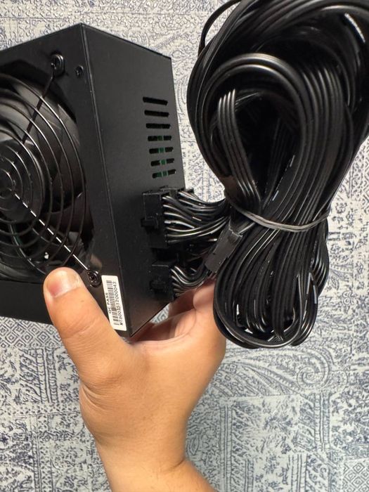 Bachcher 750W Full Modulni 80+ Yengide