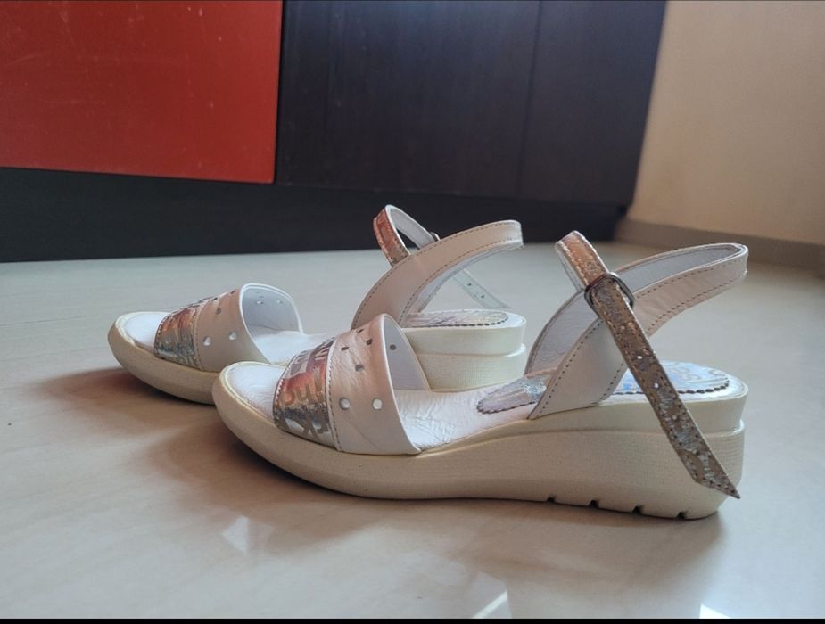 Дамски сандали 36н