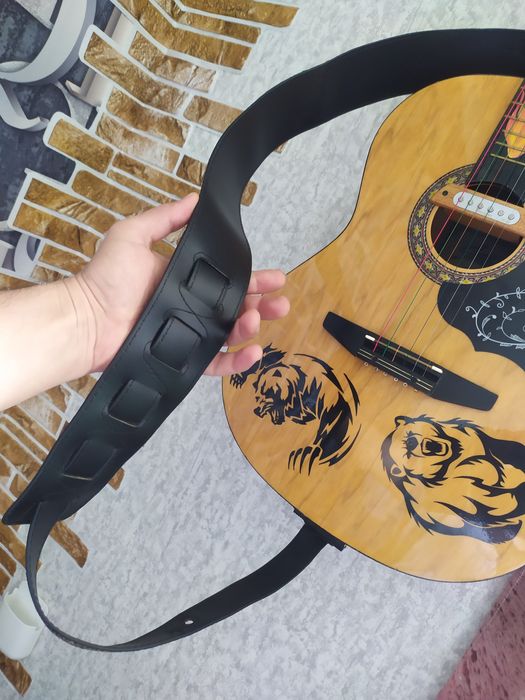 Электроакустическая гитара