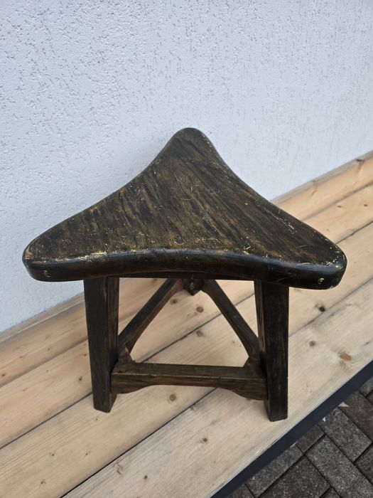 Taburet din lemn  artizanal 150 cm/ 40 cm