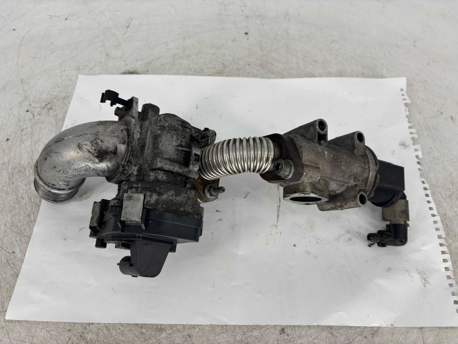 Clapeta acceleratie Opel Vectra C an 2006 1.9 cdti 101/120 cp