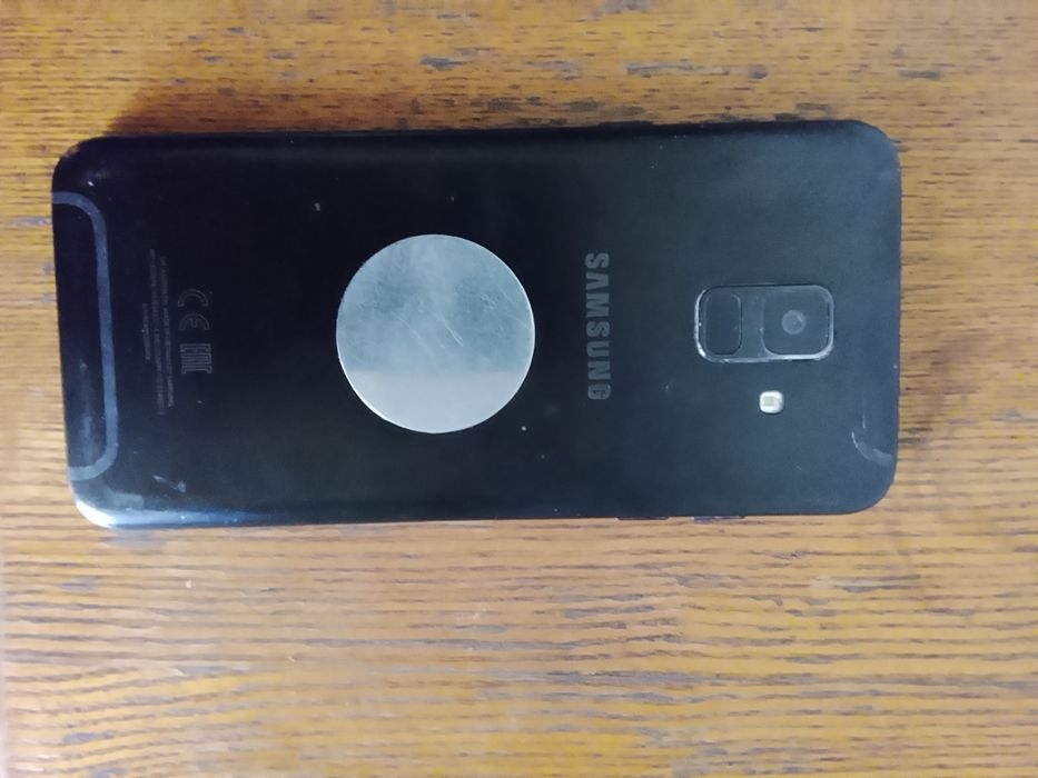 Срочно продам телефон