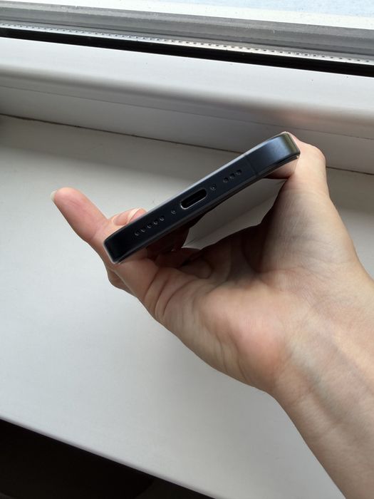 Продается IPhone 15 pro