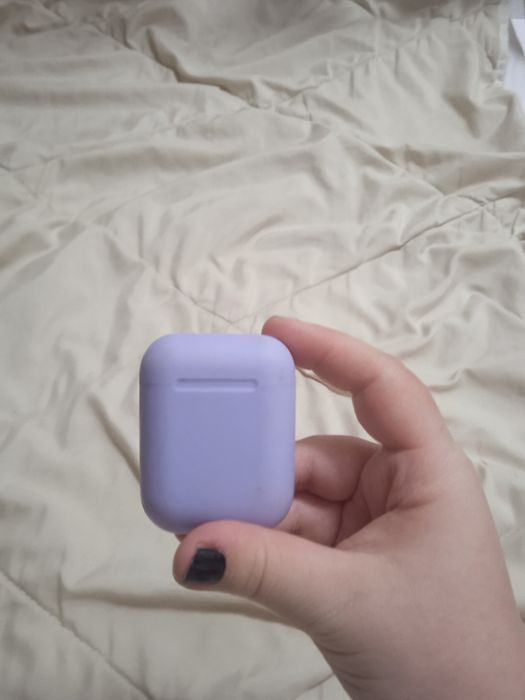 Airport's  оригинал фиолетовые