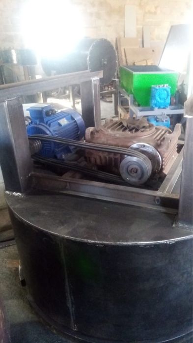 Бетономешалка,миксер