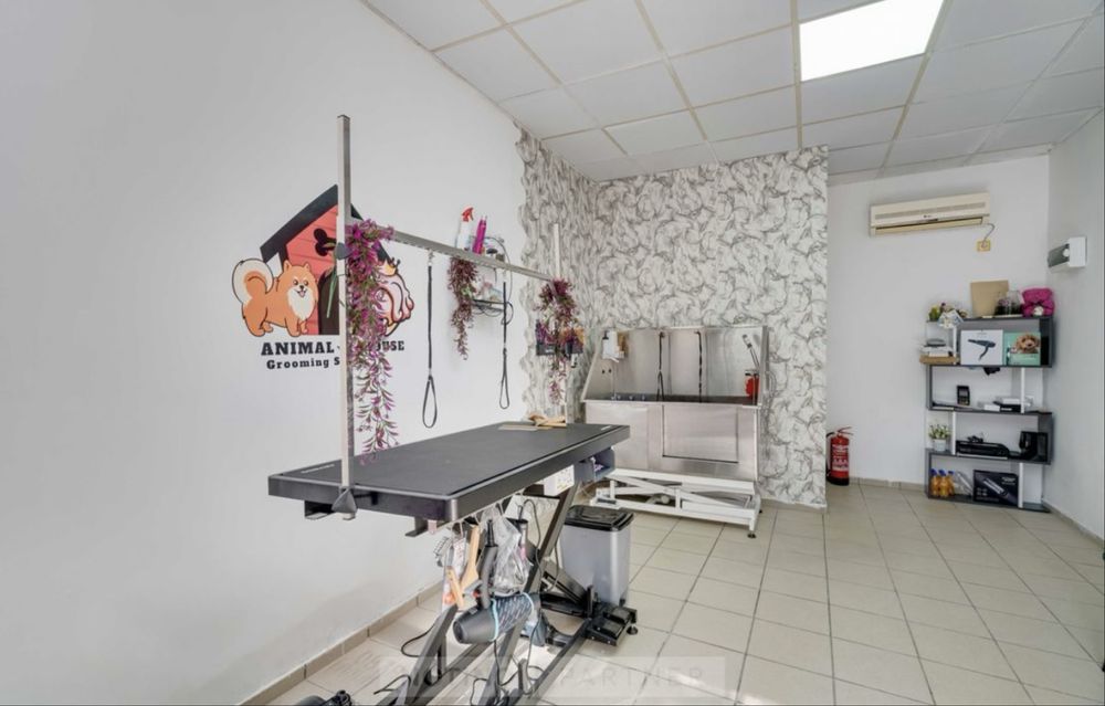 Продава се Магазин в Пловдив, Гагарин - 40 кв.м за 375 €/кв.м - Снимка #1