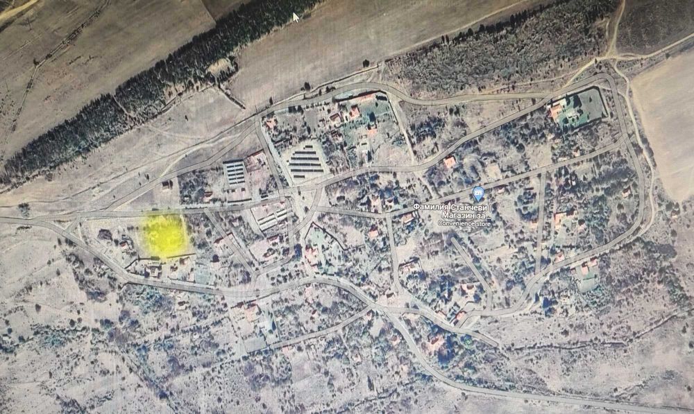 Продава се Парцел в Ямбол, Център - 5070 кв.м за 7 €/кв.м - Снимка #2