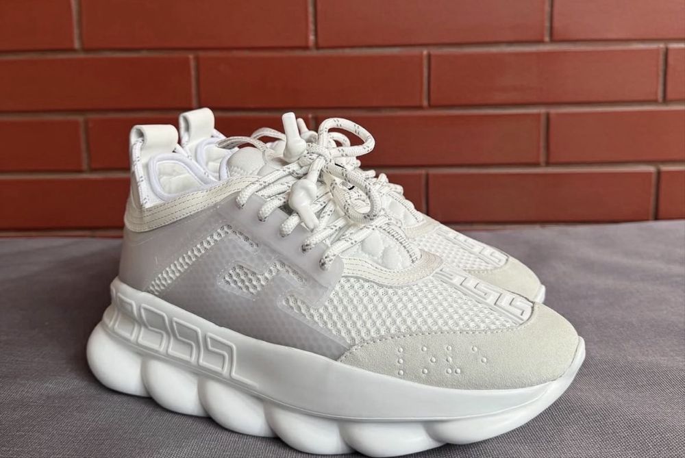 *SUMMER SALE* Versace Chain Reaction White