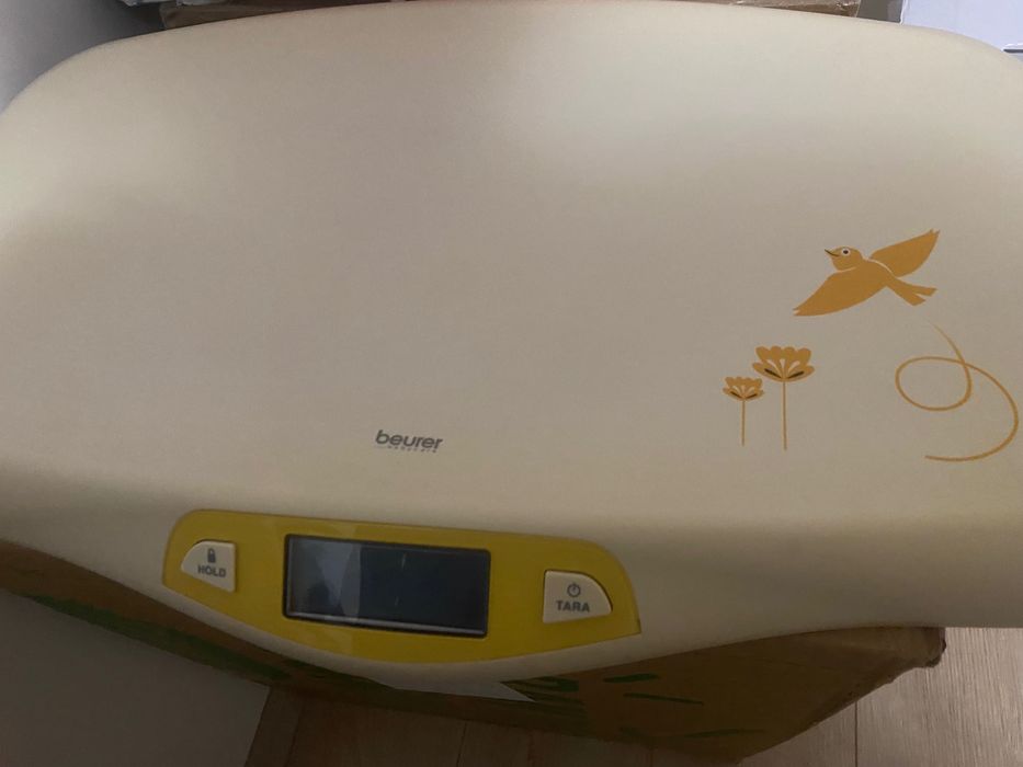 Електрическа везна за бебе Beurer