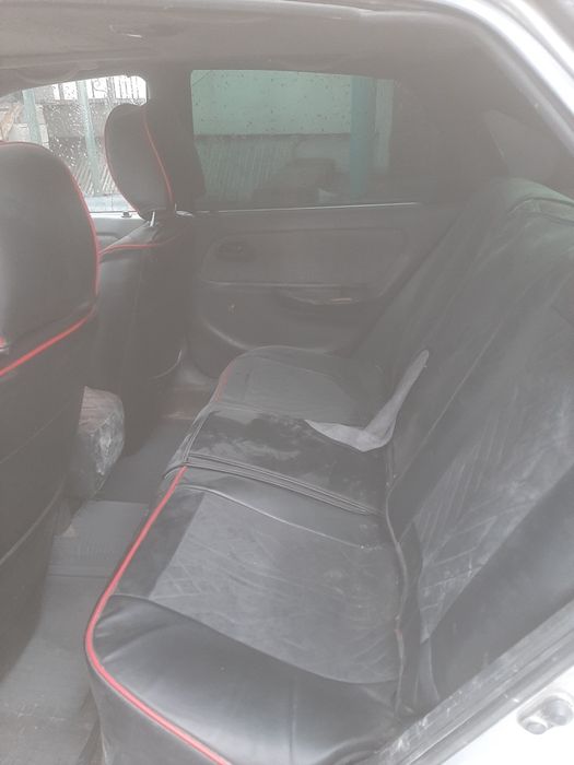 Тоета карола 1993