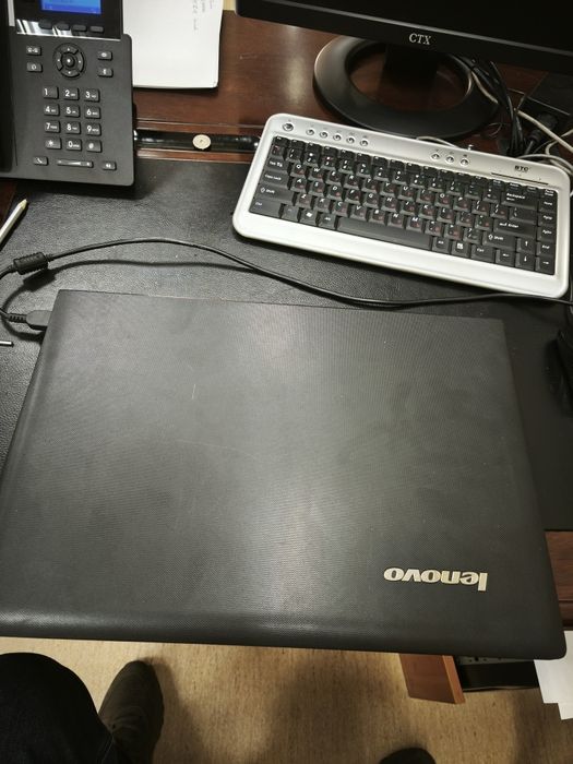 Ноутбук "Lenovo"
