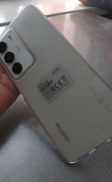 смартфон Realmi c71