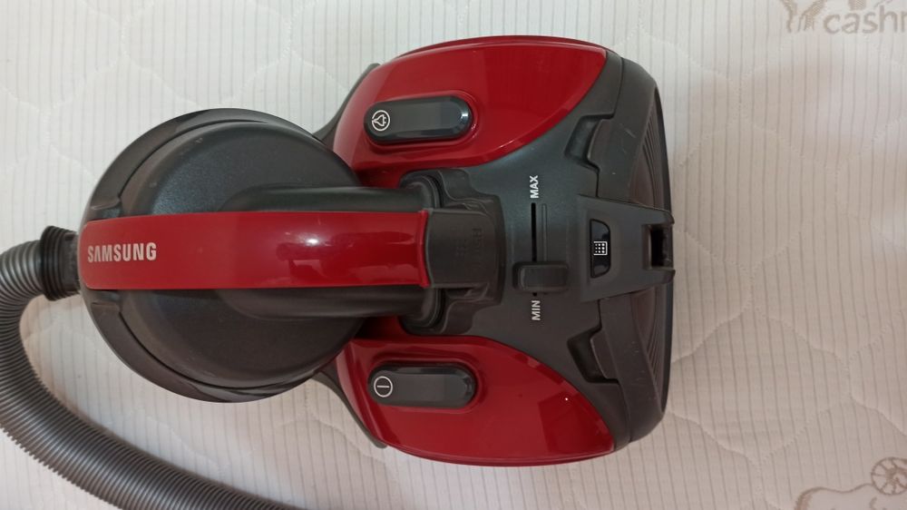 Пылесос Samsung  Cyclone