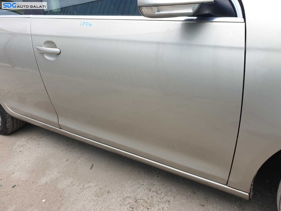 Usa Usi Portiera Portiere Dreapta Fata Volkswagen Golf 6 Break Combi 2008 - 2014 Culoare LP7W