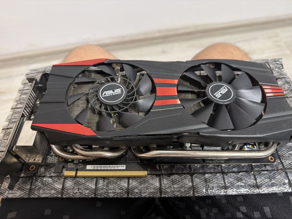Placa video R9 280 3GB