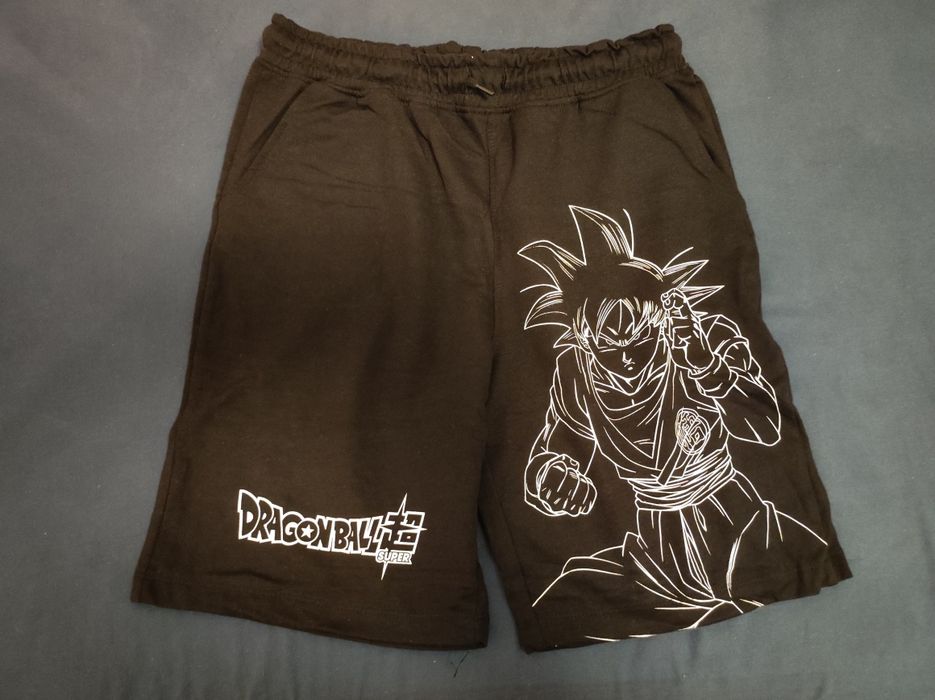 Pantaloni scurți și tricouri băiat  marime 158