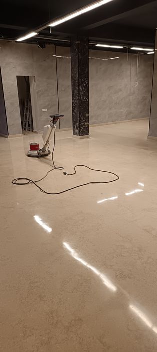 Slefuire, lustruire.marmura, travertin, granit și mozaic