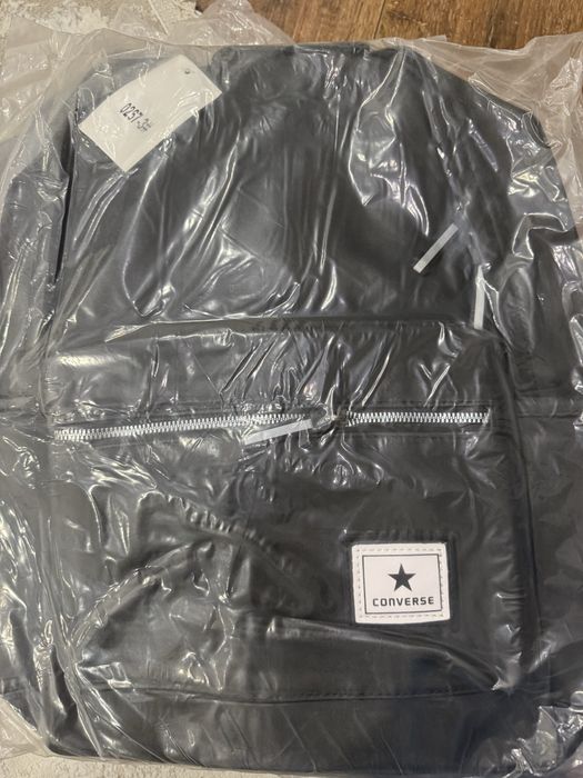 Рюкзаки школьные  разные