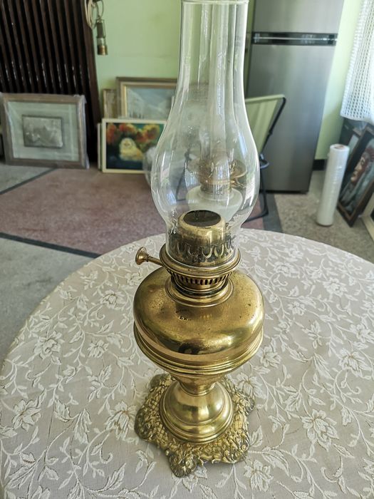 Стара газена лампа