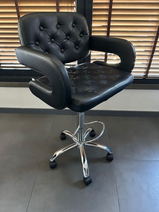 Бар Стол на колелца Versay + безплатна доставка и 2г раганция