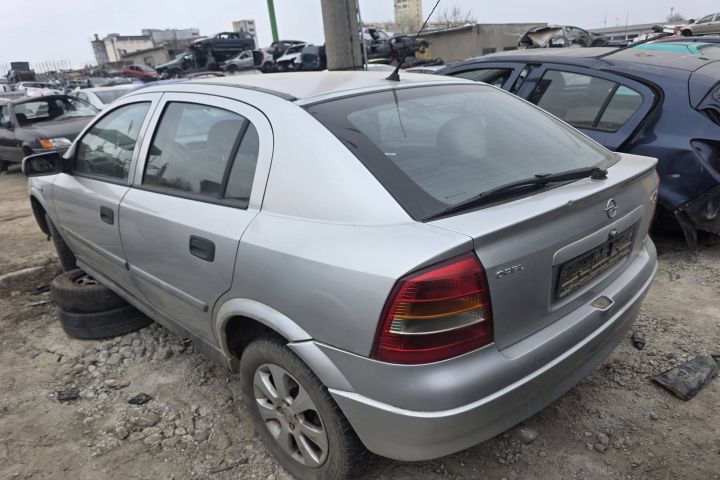 Contact cu cheie Opel Astra 2001 1.7 DTi MT (75 hp)