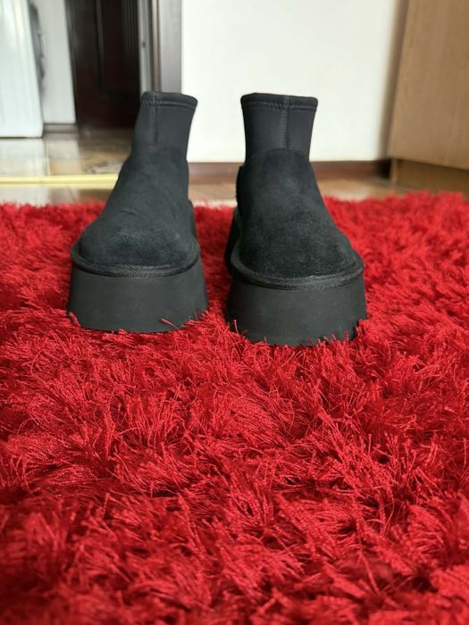 UGG.uri noi , originali