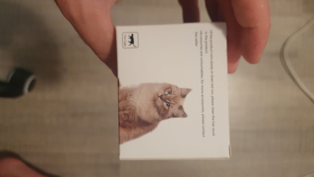 Jucarie inteligenta pentru pisici/caini, interactiva, electrica, reinc