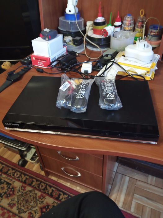 Меняю новый DVD плеер samsung