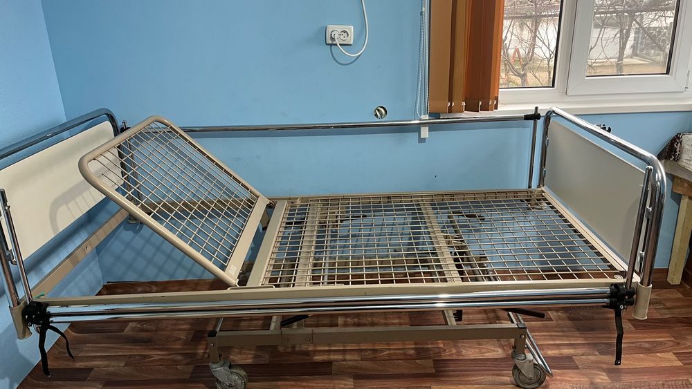 БОЛНИЧНО ЛЕГЛО "За възрастни"