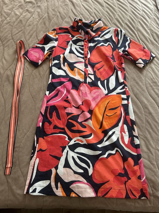 Спортно елегантна рокля