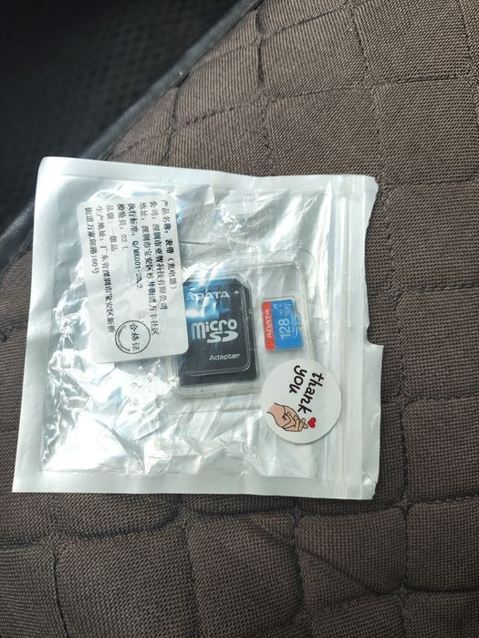 Продам флешку 128 новая