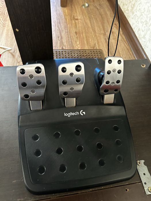 Игровой руль Logitech G29 с КПП