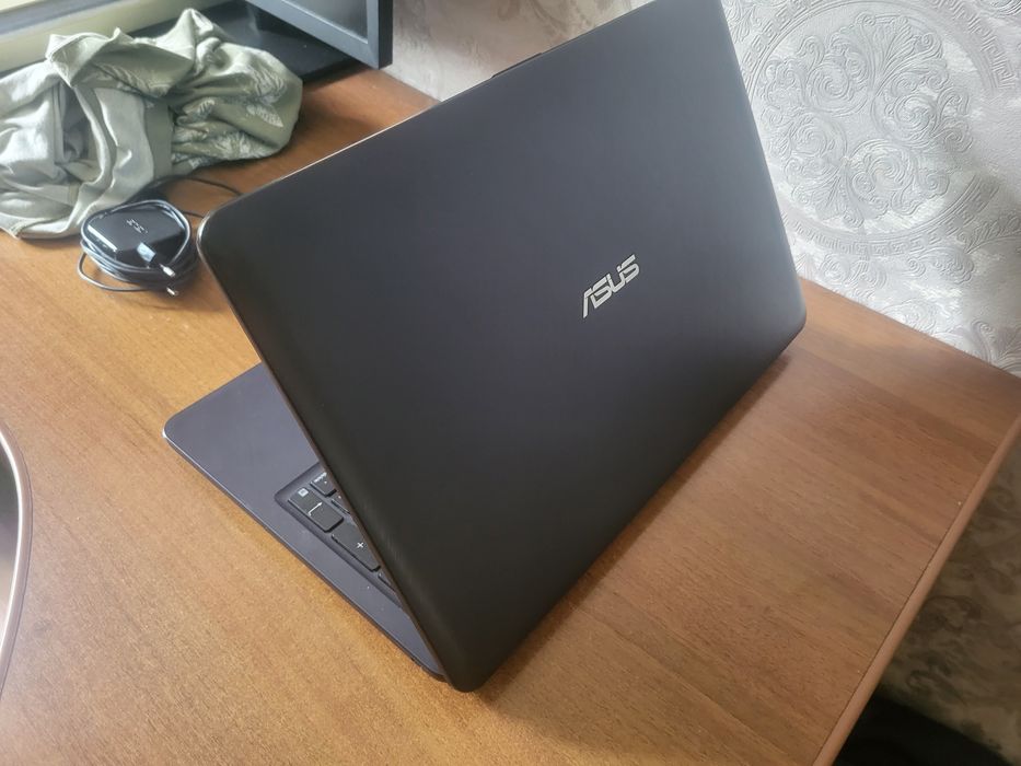 Ноутбук ASUS X543UB, рабочий