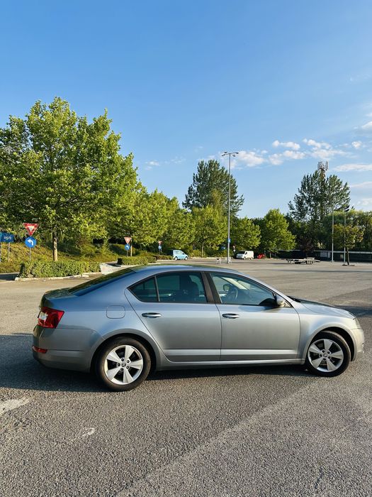 SKODA Octavia 2013 — imagine 3