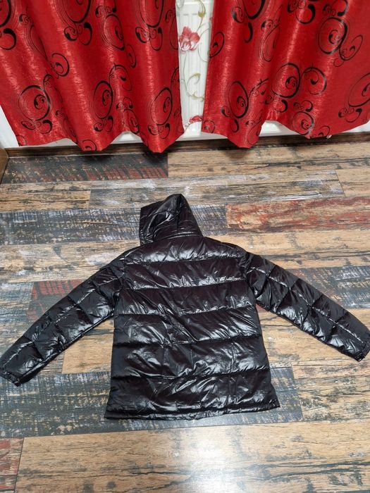 Vând geaca Mon cler